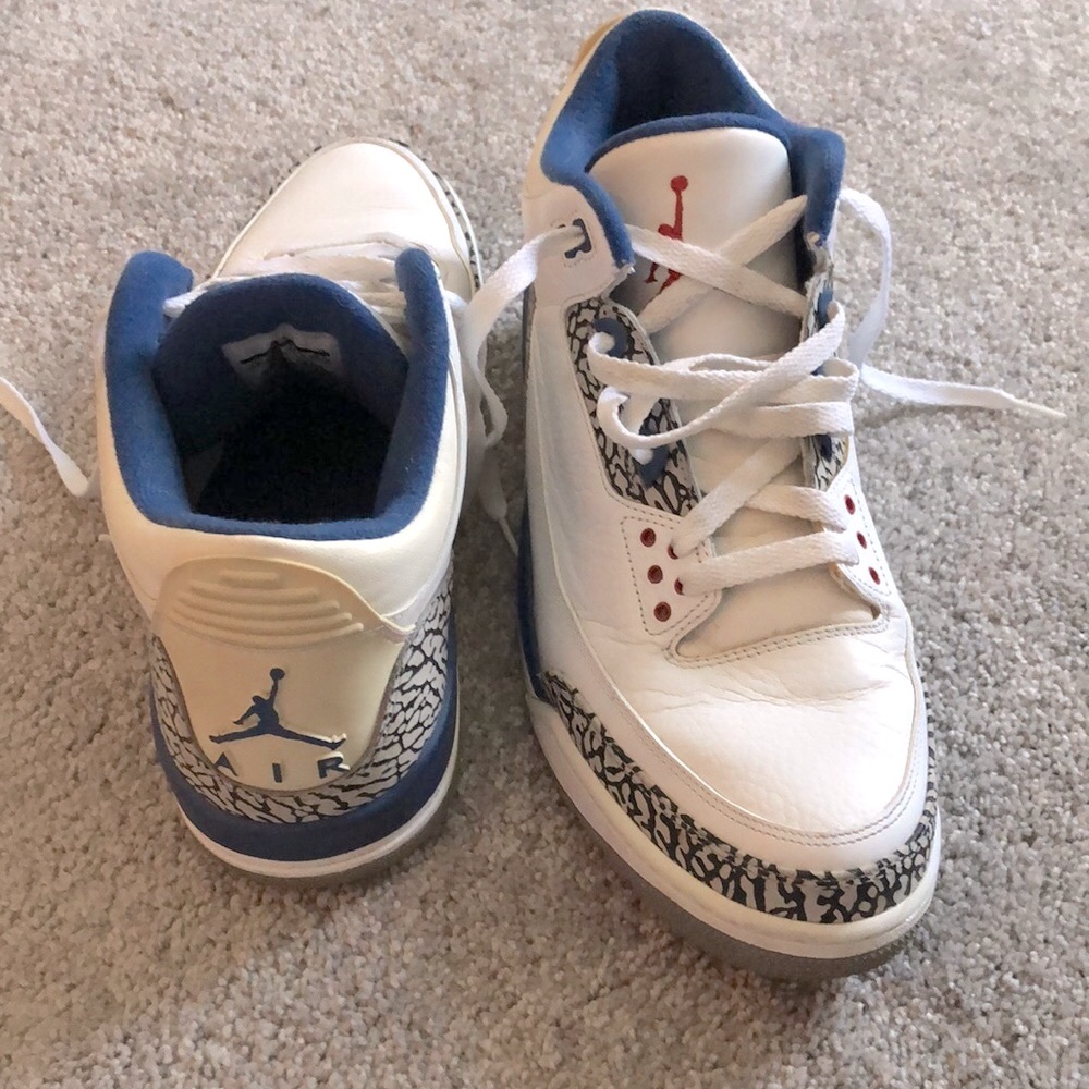 Jordan True Blue 3s. Size 10.5